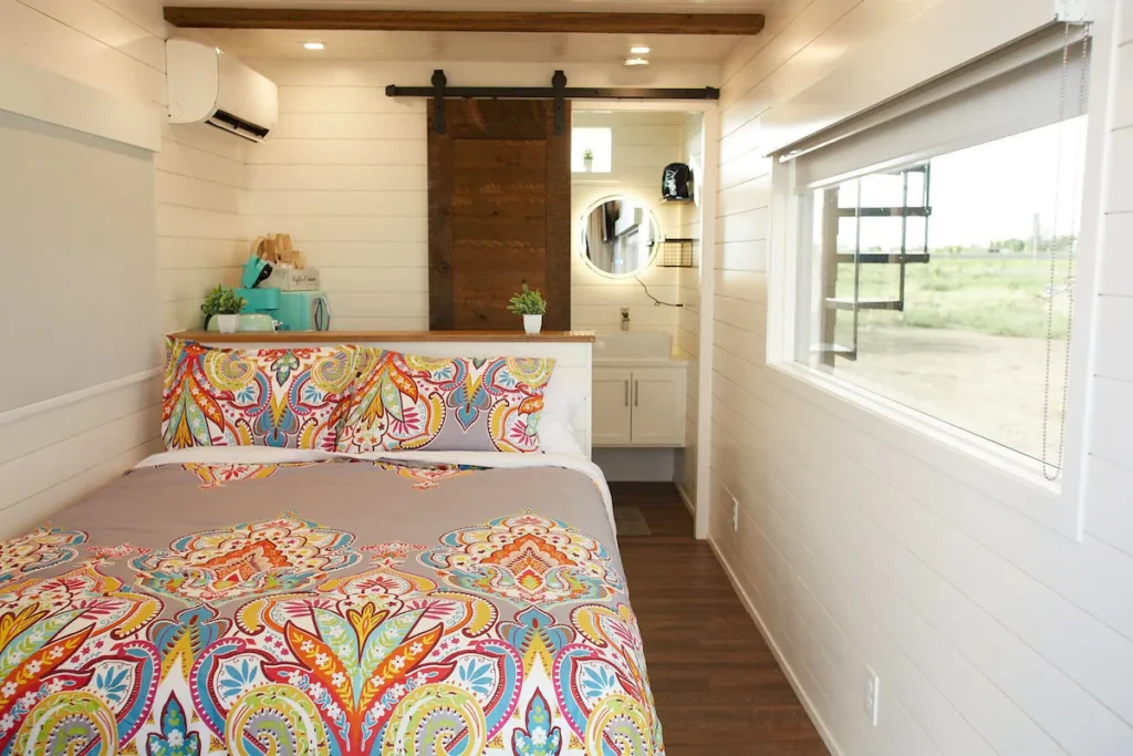 Experience Comfortable Container Glamping at Glampinn Marfa